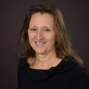 Sandi Hamilton headshot